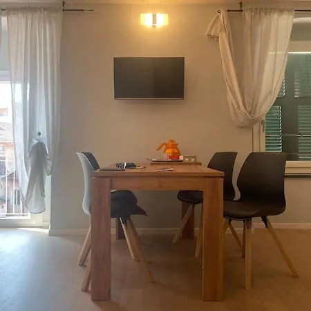 Casa Porta Parma Appartamento Sarzana